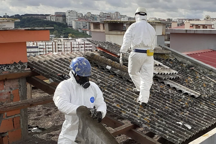 Remoção de Amianto em Edíficio